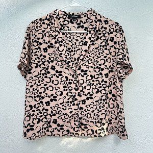 Pink leopard cropped blouse
